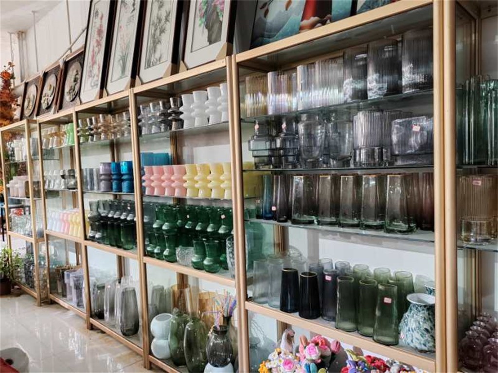 博思花藝婚慶教育，婚慶培訓(xùn)，花藝培訓(xùn)，插花培訓(xùn)，花藝師培訓(xùn)，主持人培訓(xùn)，商務(wù)主持人培訓(xùn)，花店運(yùn)營培訓(xùn)，花店全系統(tǒng)營銷，小白開花店，小白學(xué)主持，金璽棠婚慶酒店，金璽棠總部，鄭州金麻雀教育科技有限公司