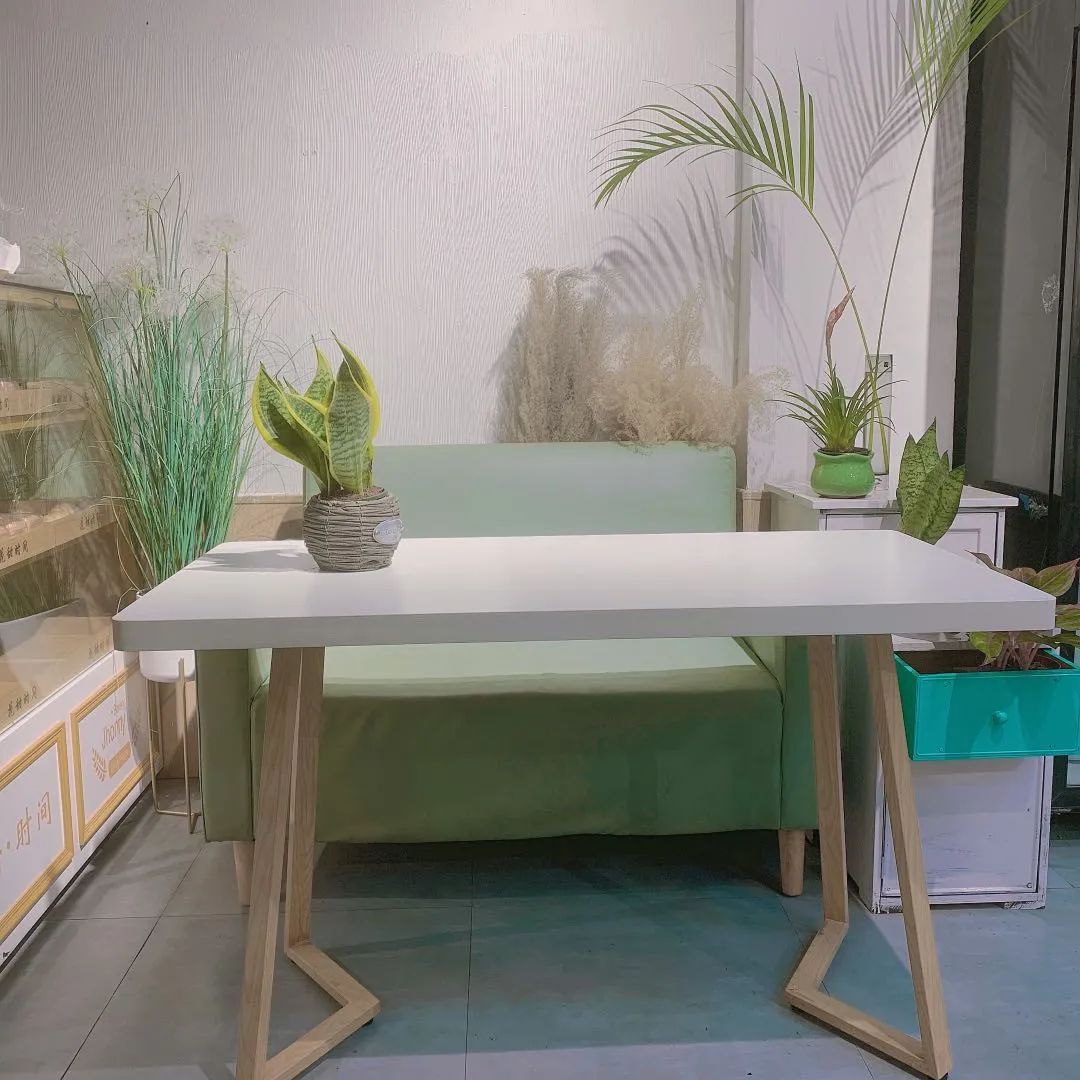 博思花藝婚慶教育，婚慶培訓(xùn)，花藝培訓(xùn)，插花培訓(xùn)，花藝師培訓(xùn)，主持人培訓(xùn)，商務(wù)主持人培訓(xùn)，花店運(yùn)營(yíng)培訓(xùn)，花店全系統(tǒng)營(yíng)銷，小白開(kāi)花店，小白學(xué)主持，金璽棠婚慶酒店，金璽棠總部，鄭州金麻雀教育科技有限公司