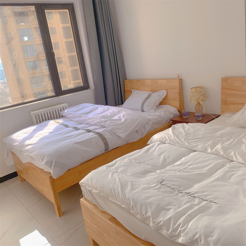 博思花藝婚慶教育，婚慶培訓(xùn)，花藝培訓(xùn)，插花培訓(xùn)，花藝師培訓(xùn)，主持人培訓(xùn)，商務(wù)主持人培訓(xùn)，花店運(yùn)營(yíng)培訓(xùn)，花店全系統(tǒng)營(yíng)銷，小白開花店，小白學(xué)主持，金璽棠婚慶酒店，金璽棠總部，鄭州金麻雀教育科技有限公司