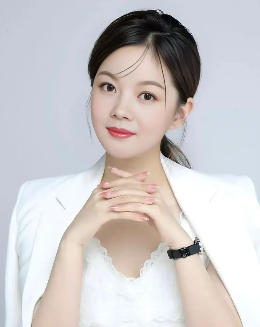 博思花藝婚慶教育，婚慶培訓(xùn)，花藝培訓(xùn)，插花培訓(xùn)，花藝師培訓(xùn)，主持人培訓(xùn)，商務(wù)主持人培訓(xùn)，花店運(yùn)營(yíng)培訓(xùn)，花店全系統(tǒng)營(yíng)銷(xiāo)，小白開(kāi)花店，小白學(xué)主持，金璽棠婚慶酒店，金璽棠總部，鄭州金麻雀教育科技有限公司